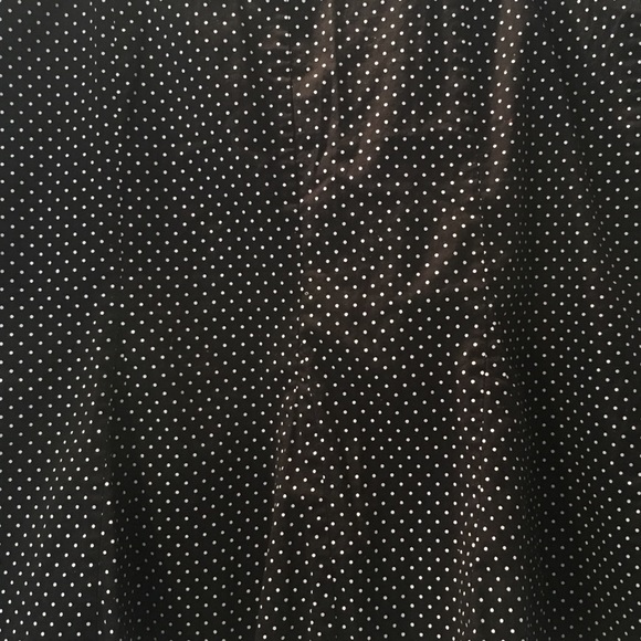 Black skirt with tiny white polkadots - Picture 3 of 4